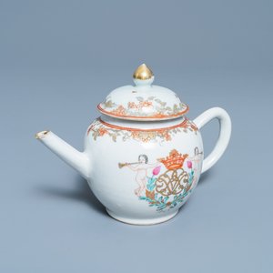 A Chinese famille rose teapot and cover with a crowned monogram, dated 1763, Qianlong — photo 1