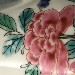 A Chinese famille rose teapot and cover with floral design, Yongzheng — photo 24