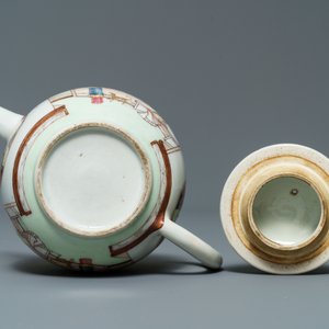 A Chinese famille rose teapot and cover with ladies in a garden, Yongzheng — photo 5