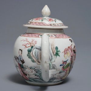 A Chinese famille rose teapot and cover with the immortal Lan Cai He, Yongzheng — photo 4
