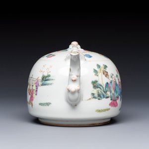 A Chinese famille rose teapot and two covered boxes, various marks, Republic — photo 5