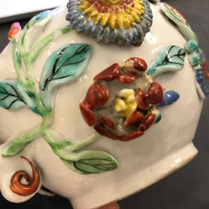 A Chinese famille rose teapot on stand with applied decoration, Yonzheng — photo 24