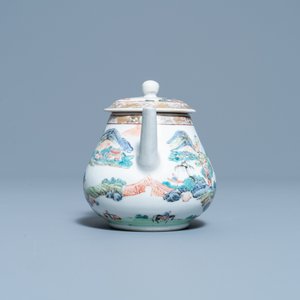 A Chinese famille rose teapot with a fine mountainous landscape, Yongzheng — 照片 5