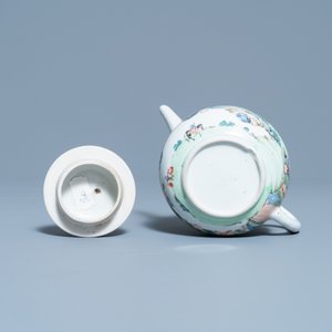 A Chinese famille rose teapot with a fine mountainous landscape, Yongzheng — 照片 7