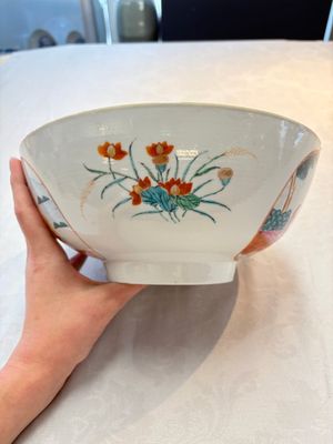 A Chinese famille rose 'The judgement of Paris' punch bowl, Qianlong — photo 4
