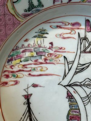A Chinese famille rose ‘three-masted barque’ plate, Yongzheng — 照片 4
