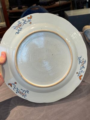 A Chinese famille rose 'tobacco leaf' dish, Qianlong — photo 9