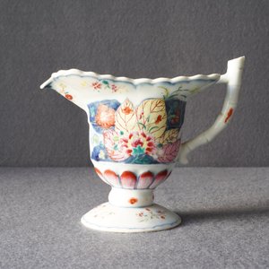 A Chinese famille rose 'Tobacco leaf' helmet-shaped jug, Qianlong — photo 8