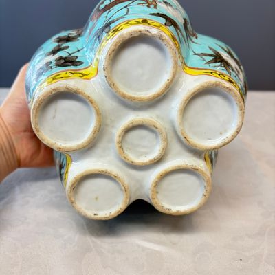 A Chinese famille rose turquoise-ground Dayazhai-style 'Dragons' vase — 照片 10