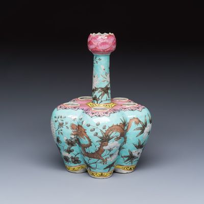 A Chinese famille rose turquoise-ground Dayazhai-style 'Dragons' vase, 19th C.