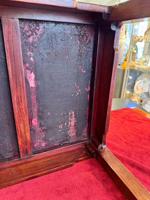 A Chinese famille rose turquoise-ground 'flower scrolls and bats' plaque, later mounted as table, Qianlong — foto 17