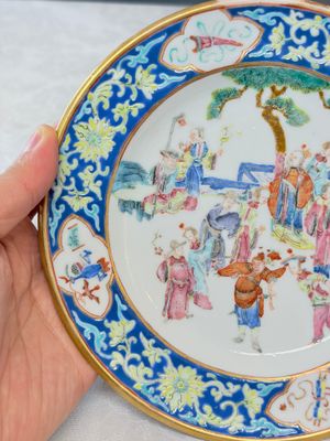 A Chinese famille rose 'Twelve Flower Goddesses' plate — photo 2