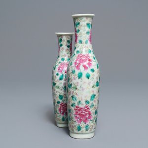 A Chinese famille rose 'twin' vase, 19th C. — photo 5