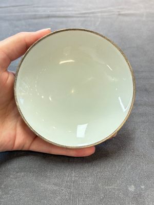 A Chinese famille rose two-handled bowl and cover, Qianlong mark, Republic — photo 12