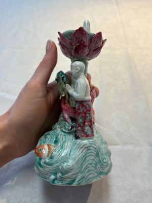 A Chinese famille rose two-piece group of Doumu 斗母 and attendants, Republic — photo 12