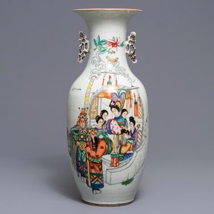 A Chinese famille rose two-sided design vase, 19/20th C. — 照片 1