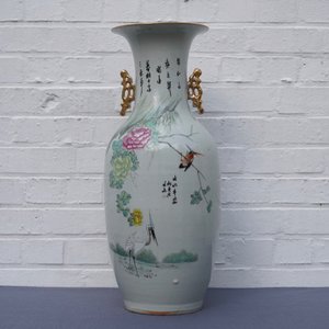 A Chinese famille rose two-sided design vase, 19/20th C. — 照片 9