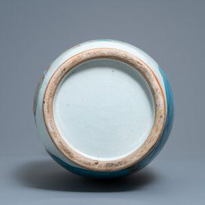 A Chinese famille rose two-sided design vase, 19/20th C. — photo 6