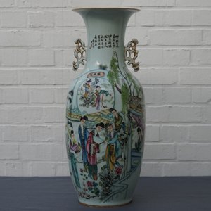 A Chinese famille rose two-sided design vase, 19/20th C. — 照片 12