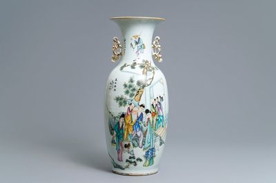 A Chinese famille rose two-sided design vase, 19/20th C.