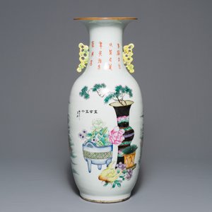 A Chinese famille rose two-sided design vase, 19/20th C. — photo 3