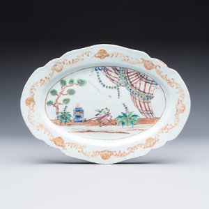 A Chinese famille rose ‘Valentine Pattern’ oval dish — foto 1