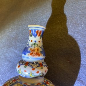 A Chinese famille rose vase, a 'dragon' bowl and a wucai vase, Republic — 照片 18