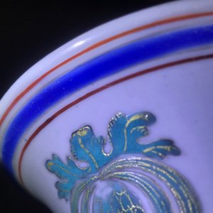 A Chinese famille rose vase after Cornelis Pronk: 'Parrot on a perch', Yongzheng — 照片 10