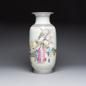 A Chinese famille rose vase with figural design, Qianlong mark, 20th C. — photo 1