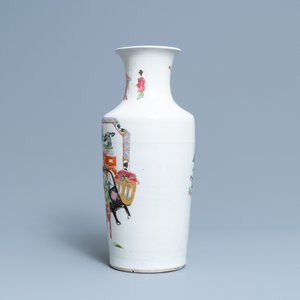 A Chinese famille rose vase with ladies playing go, Yongzheng — 照片 4