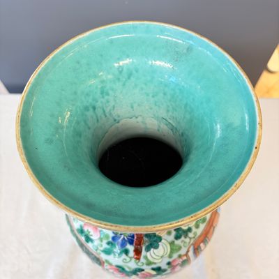 A Chinese famille rose vase with narrative design — photo 13