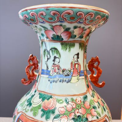 A Chinese famille rose vase with narrative design — photo 2