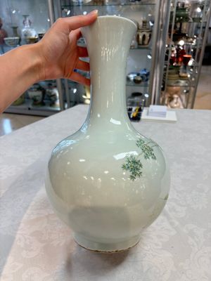 A Chinese famille rose vase with narrative design, Republic — photo 3