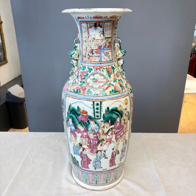 A Chinese famille rose vase with narrative design — foto 12