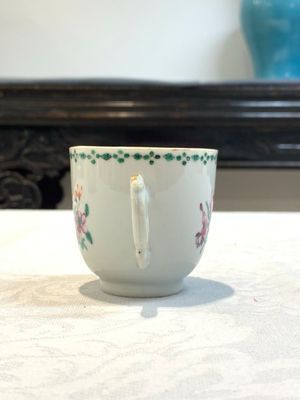 A Chinese famille rose 'Venus and Mercury' cup and saucer, Qianlong — photo 11