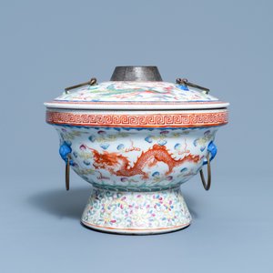 A Chinese famille rose warming bowl for the Straits or Peranakan market, Qianlong mark, 19/20th C. — 照片 4