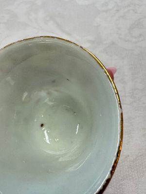 A Chinese famille rose wine pot and a pair of covered wine warming bowls with cups, Qianlong and Wang Fulong Zhi 汪福隆制 marks, 19/20th C. — photo 54