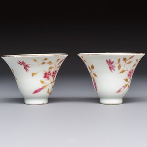 A Chinese famille rose wine pot and a pair of covered wine warming bowls with cups, Qianlong and Wang Fulong Zhi 汪福隆制 marks, 19/20th C. — photo 17