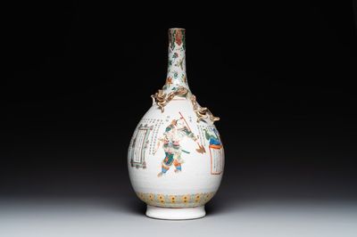 A Chinese famille rose 'Wu Shuang Pu' bottle vase, 19th C.