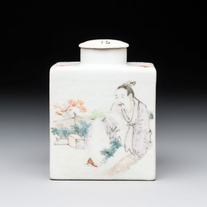 A Chinese famille rose 'Wu Shuang Pu' covered teapot and a qianjiang cai covered tea caddy, signed Lei Guangheng 雷光亨, 19th C. — photo 2