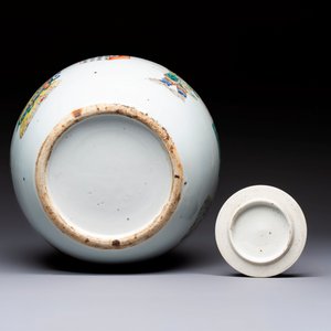 A Chinese famille rose 'Wu Shuang Pu' jar and cover, 19th C. — photo 6