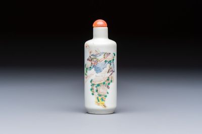 A Chinese famille rose 'Wu Shuang Pu' snuff bottle, 19th C.
