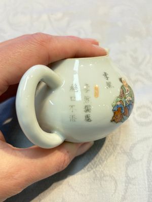 A Chinese famille rose 'Wu Shuang Pu' teapot and cover, 19th C. — 照片 7
