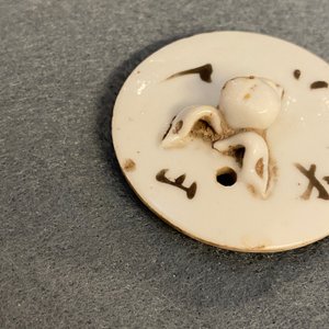 A Chinese famille rose 'Wu Shuang Pu' teapot with insert, 19/20th C. — photo 13