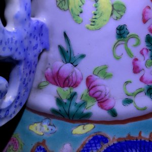 A Chinese famille rose 'Wu Shuang Pu' vase, 19th C. — 照片 10