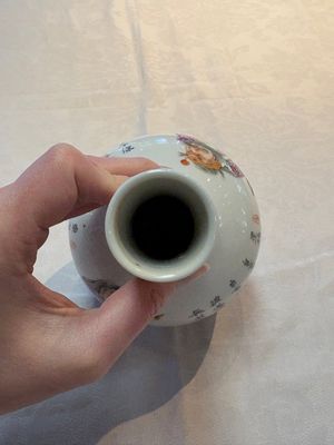A Chinese famille rose 'Wu Shuang Pu' vase and a tazza, 19/20th C. — foto 5
