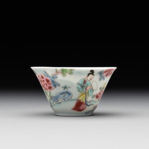 A Chinese famille rose 'Xi Xiang Ji' cup and saucer, Yongzheng — photo 7