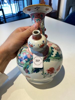 A Chinese famille rose 'Xi Xiang Ji' kendi, Yongzheng — photo 2