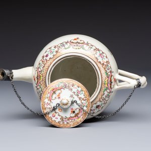 A Chinese famille rose 'Xi Xiang Ji' plate, a 'Rooster' saucer, and a 'Lowestoft' covered teapot, Yongzheng/Qianlong — photo 8
