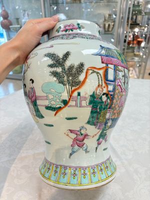 A Chinese famille rose 'Xi Xiang Ji' vase and cover, 19th C. — photo 10